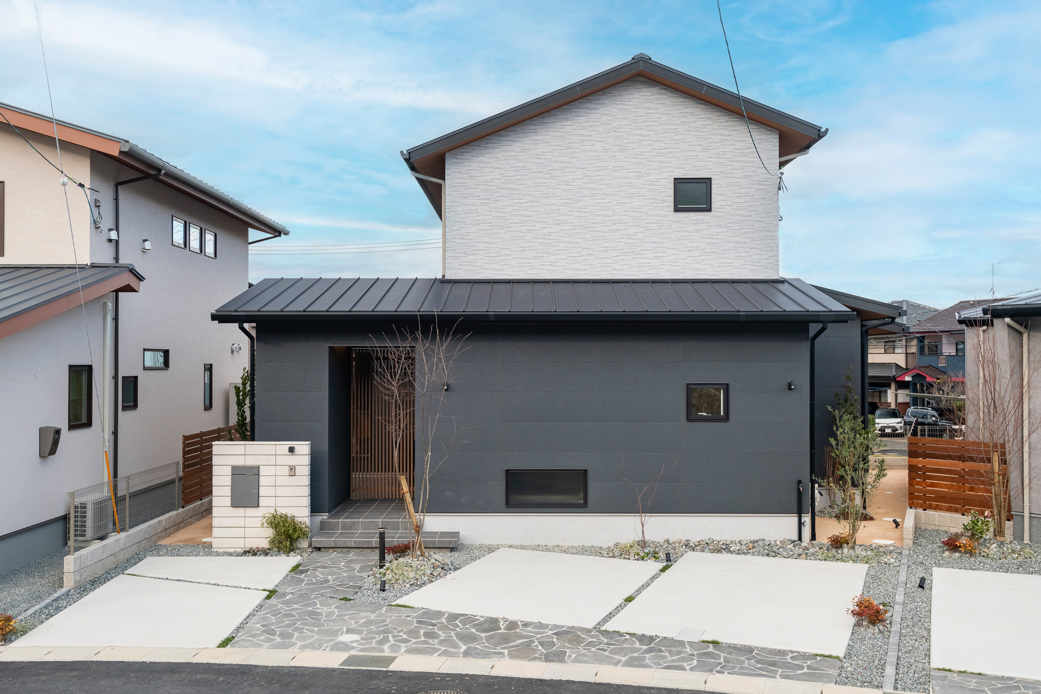 五郷の杜１１号地：２階建モデルハウス